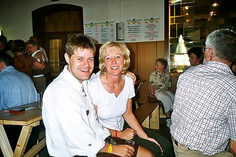 Fr�hschoppen am Montag in der Halle