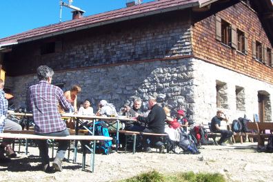 Mittagspause an der Fiderepa�h�tte